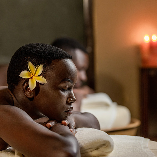 couple’s spa massage with candlelight ambiance