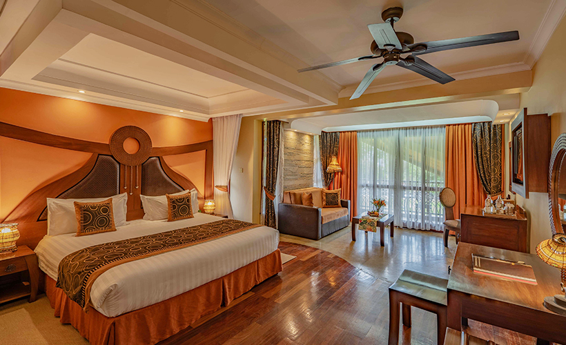 Fountain Executive Room interior
