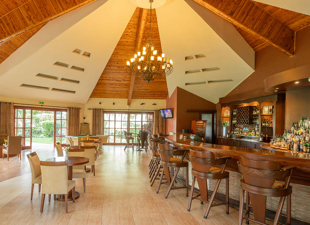 Oltepesi Bar interior view